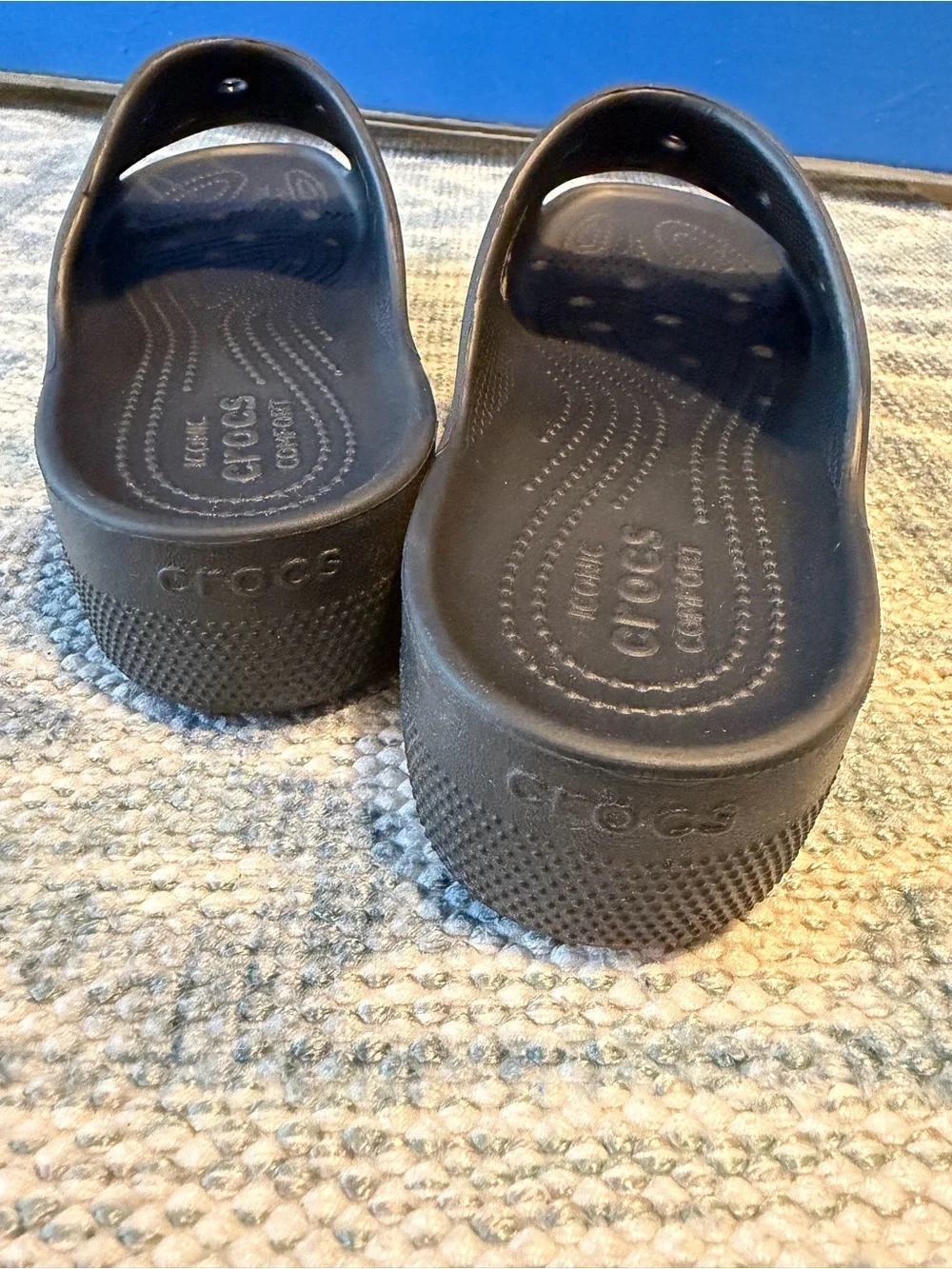 CROCS women’s iconic