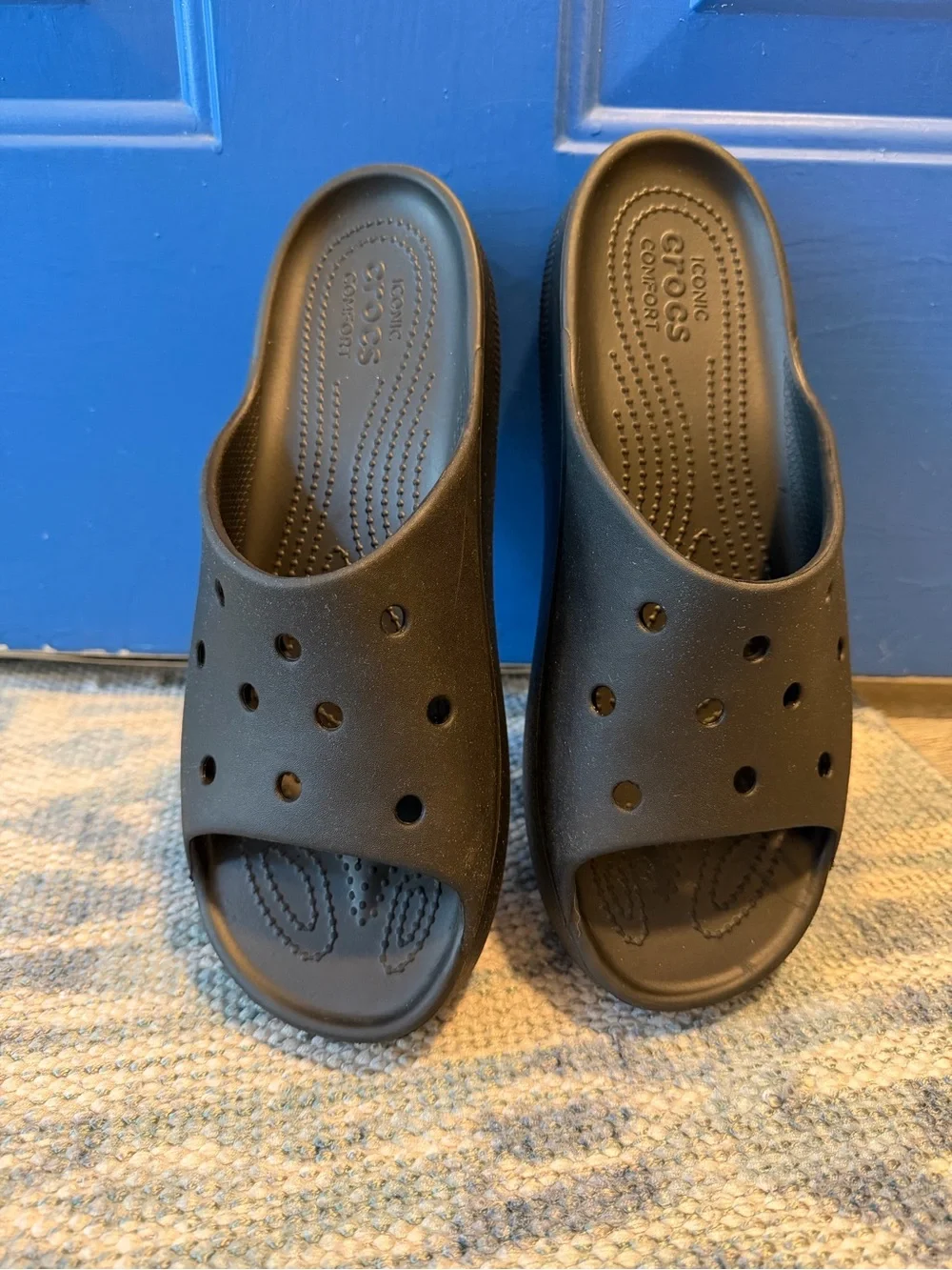 CROCS women’s iconic