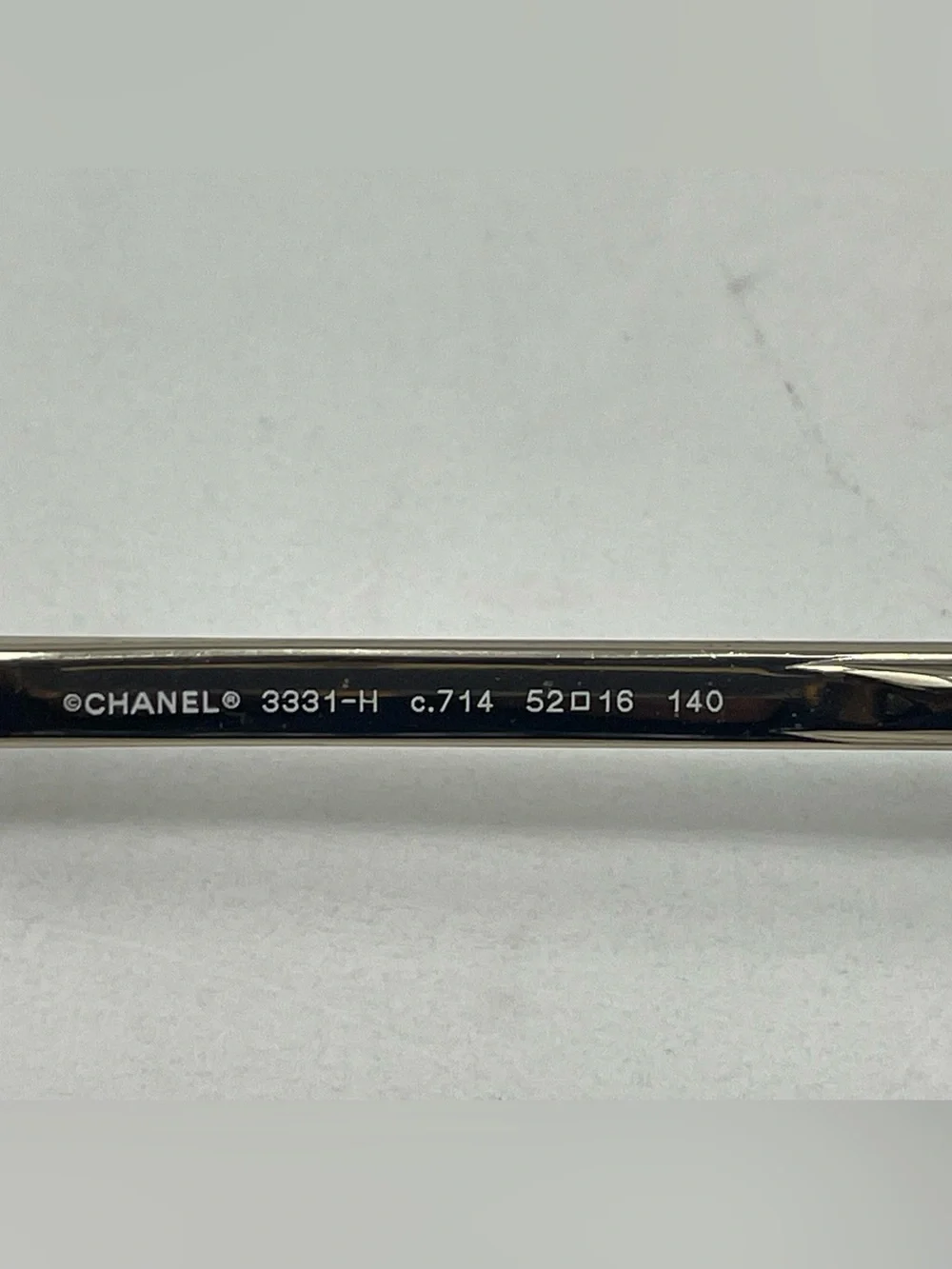 CHANEL used light