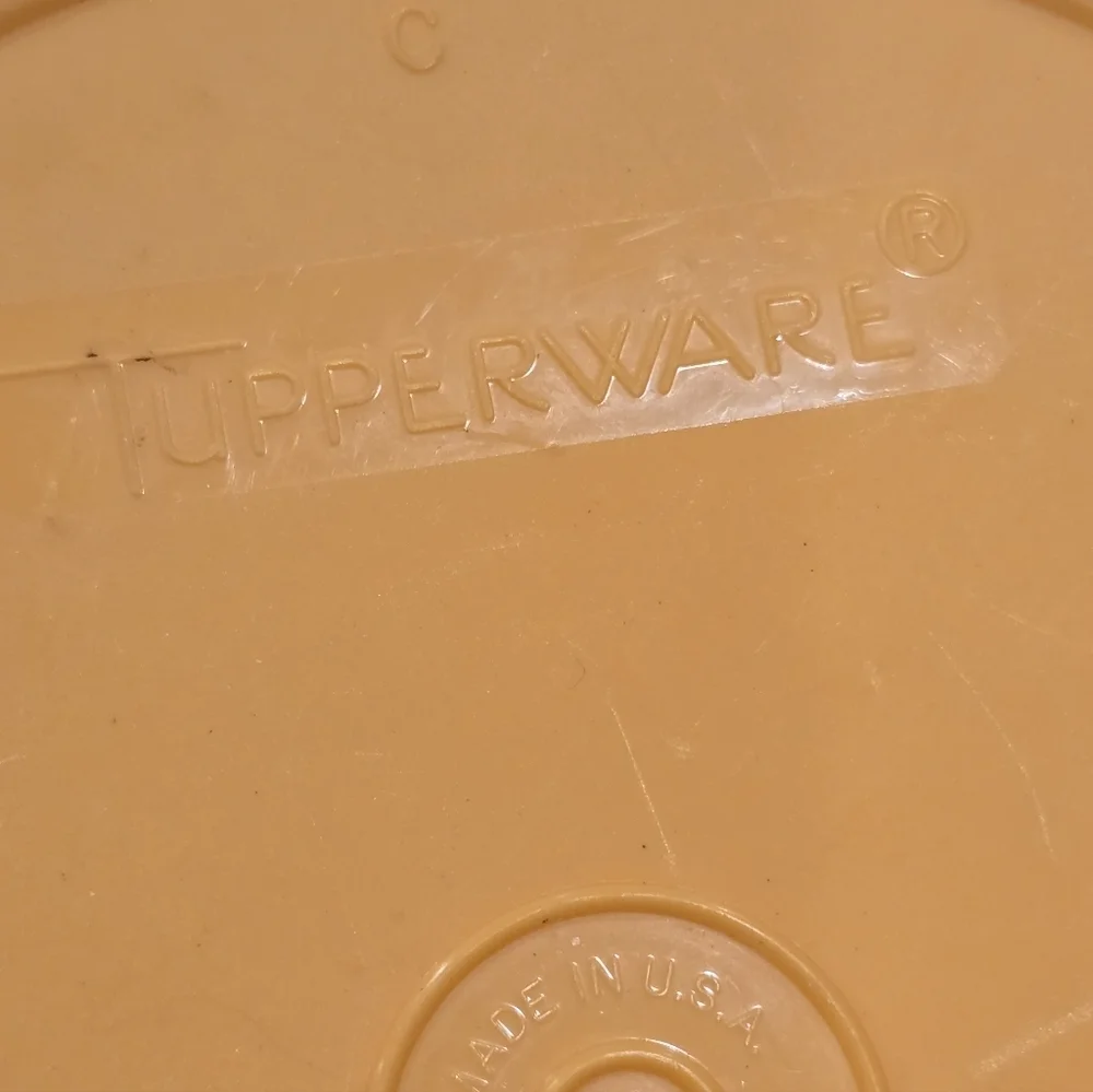 Tupperware mixed lot