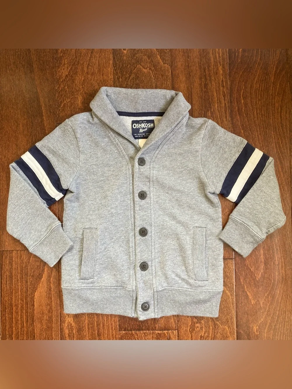 OshKosh Youth Gray Boys Cardigan Sweater Sweatshirt Button Up Size 6 varsity