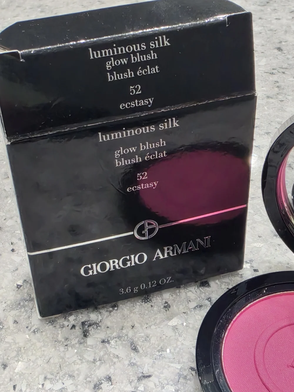 Giorgio Armani Luminous Silk Blurring Blush — 52 ecstacy