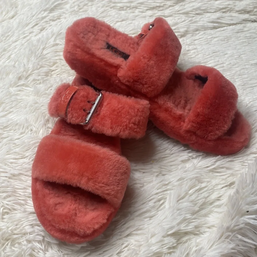UGG platform coral