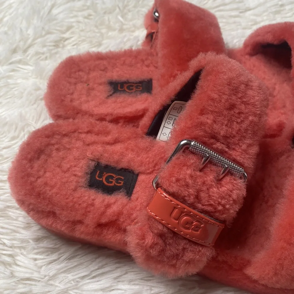 UGG platform coral