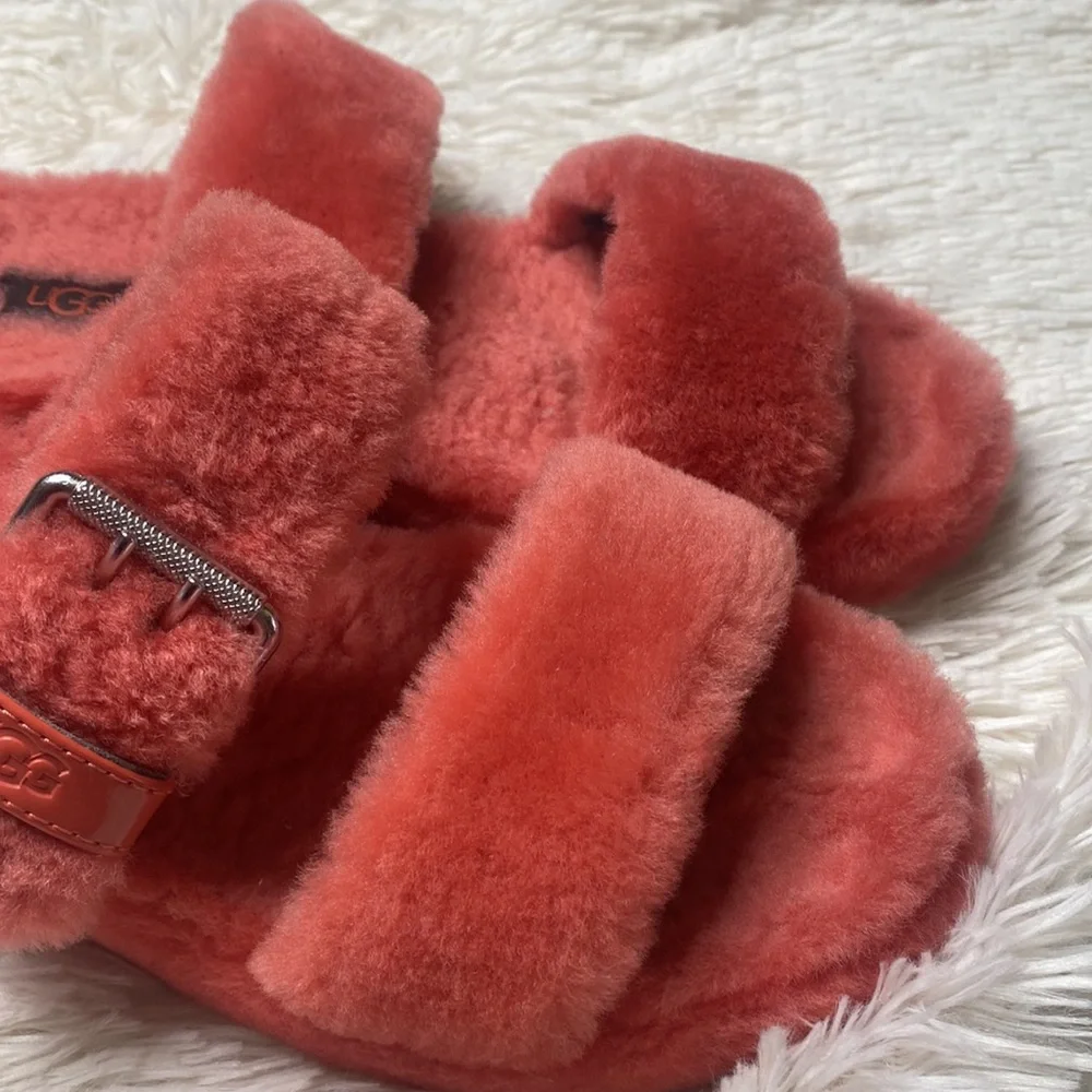 UGG platform coral