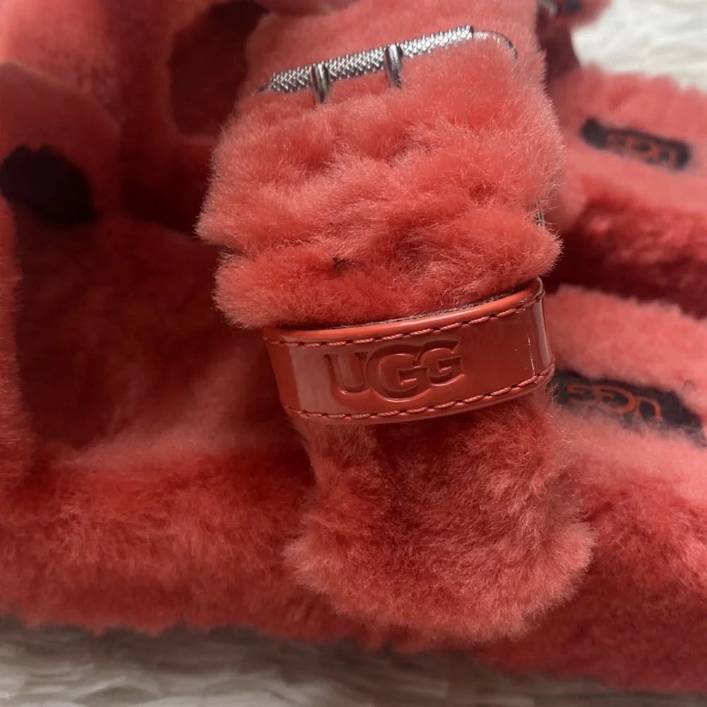 UGG platform coral