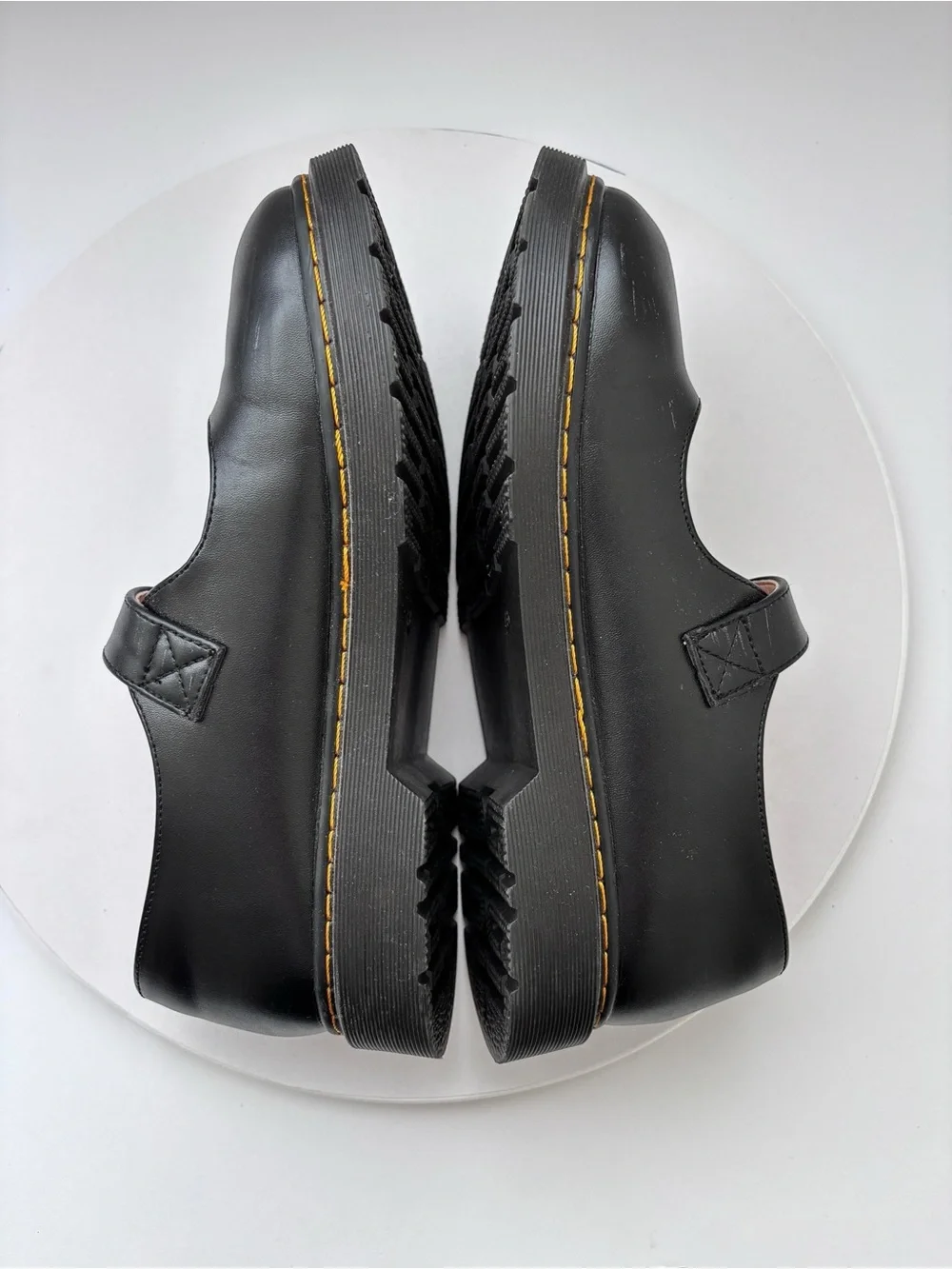 Black Platform Mary Jane Shoes Womens 8 EU 39 Chunky Lug Sole Buckle Strap