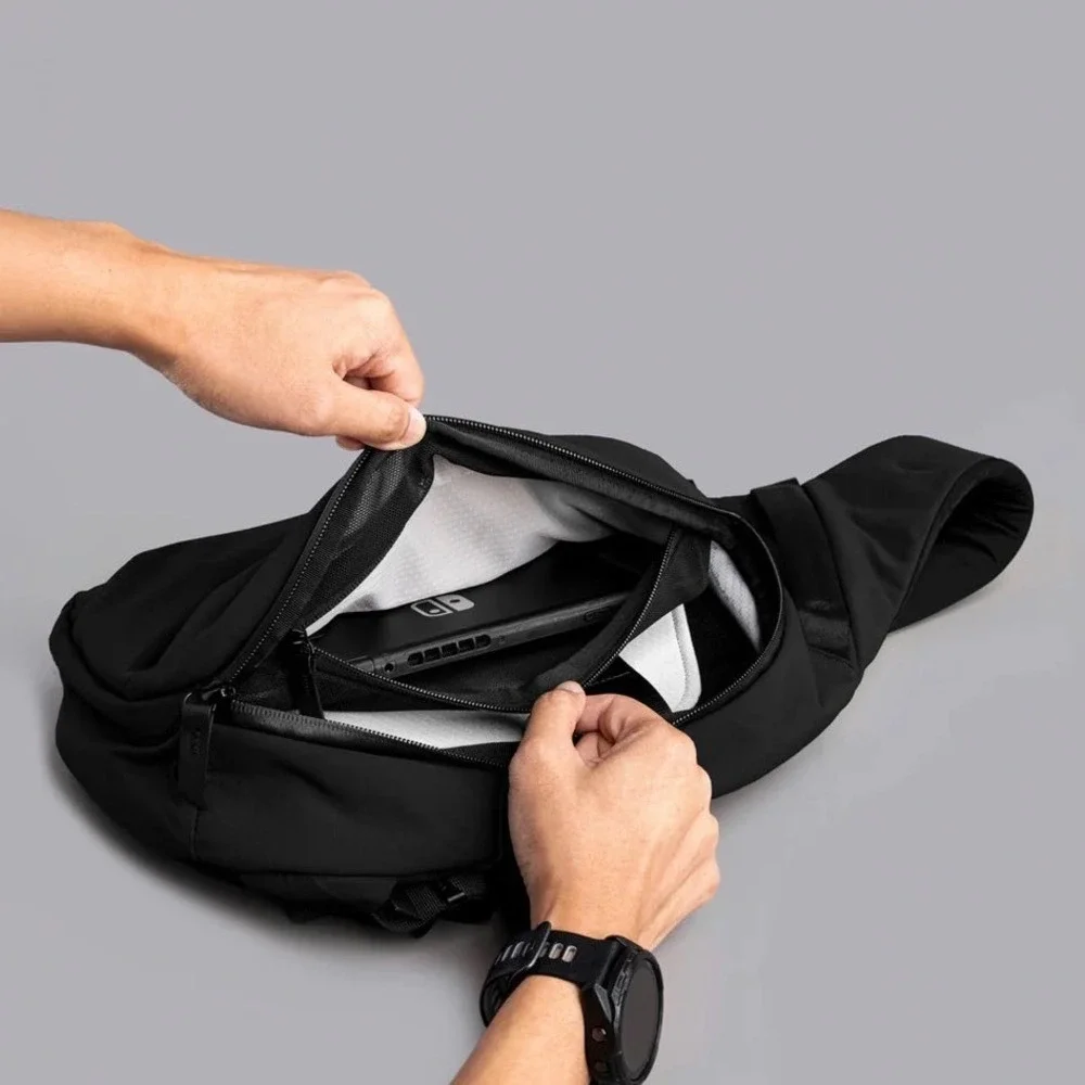 Alpaka metro crossbody