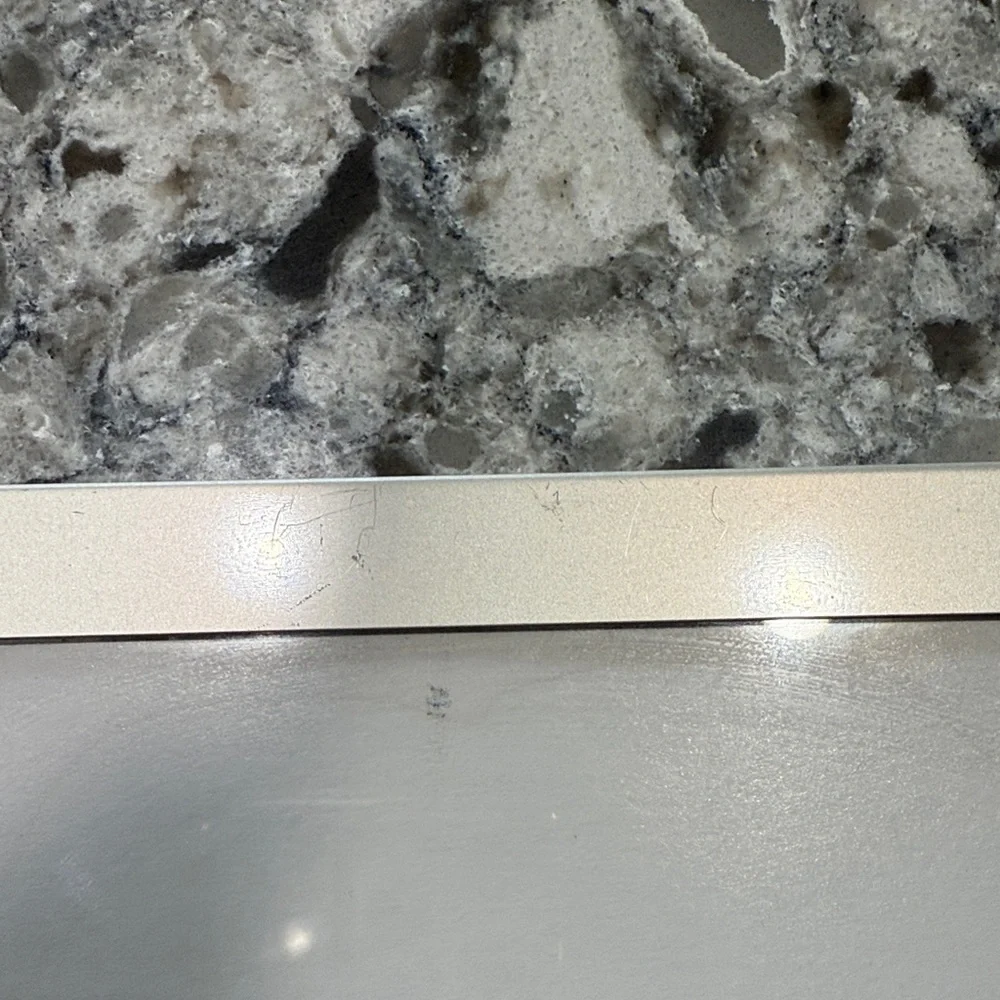 Furio elegant silver