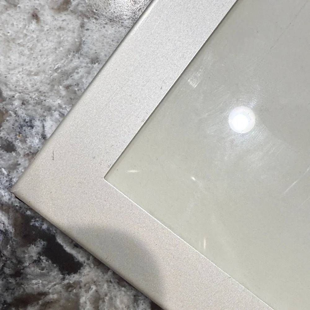 Furio elegant silver