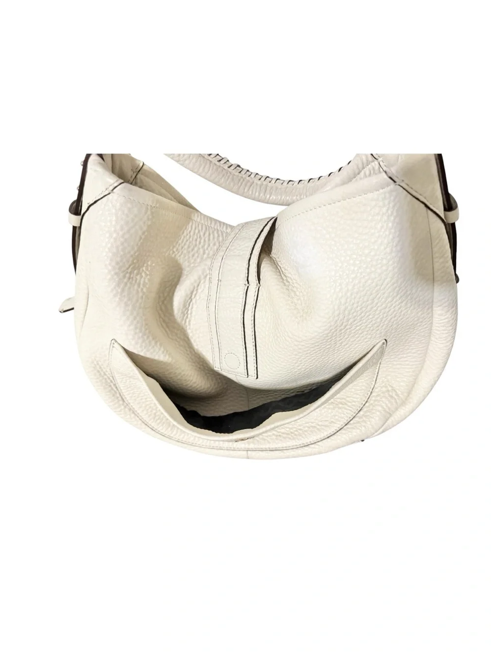 Diane Von Furstenberg signature relaxed