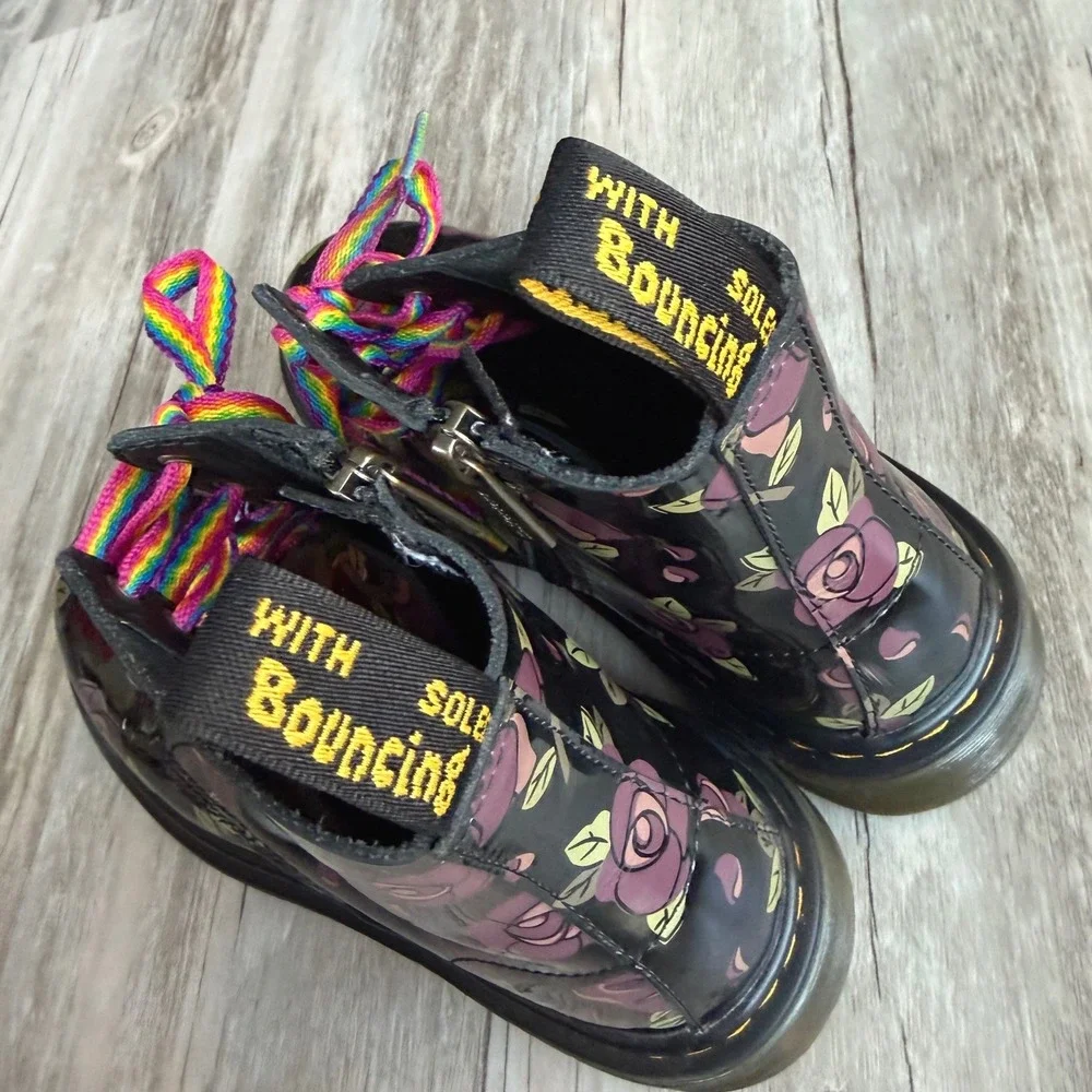 Dr. Martens 34 glossy used