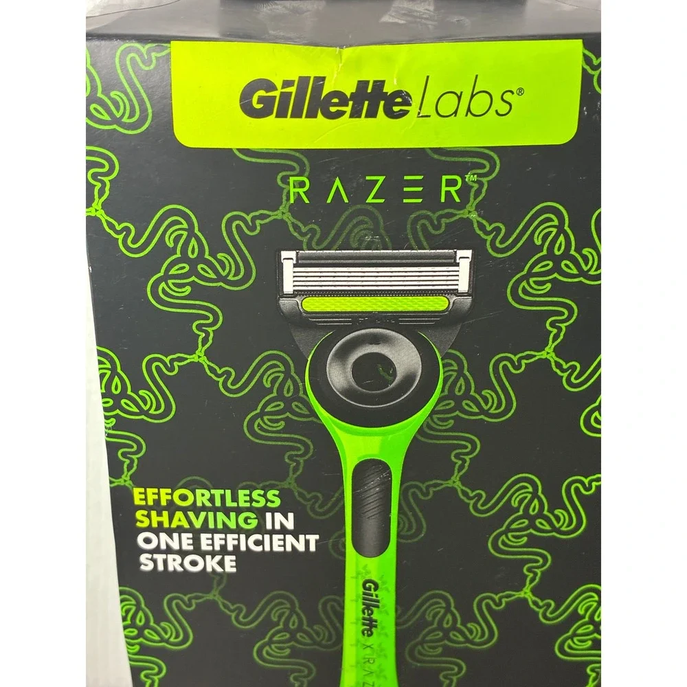 GilletteLabs exfoliating bar