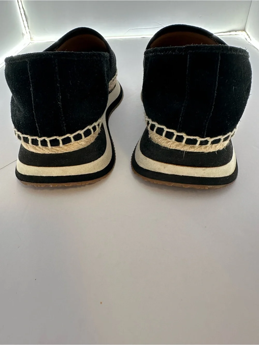 Tory Burch use leather style
