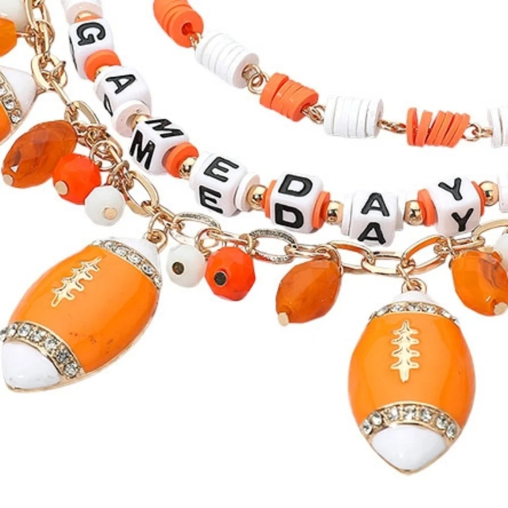 iFashionBox dangling football