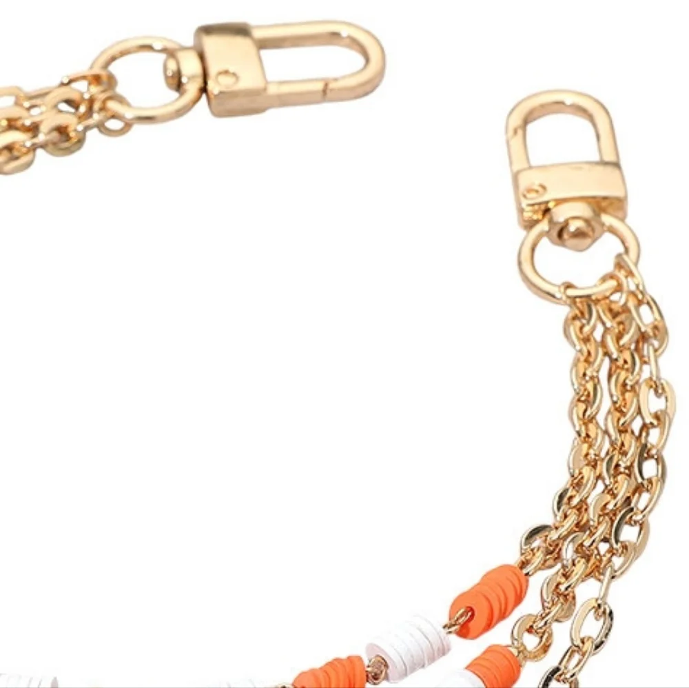 iFashionBox dangling football