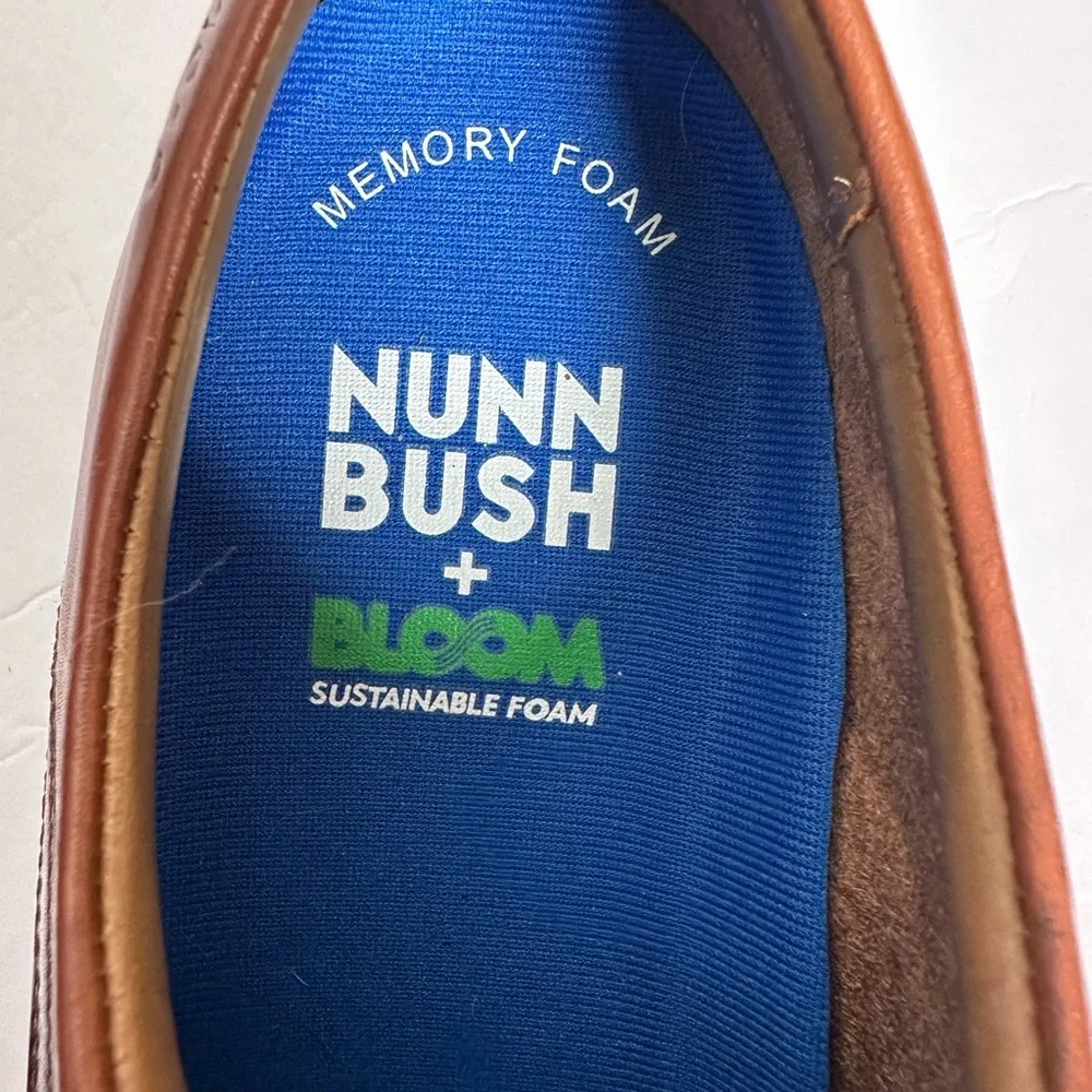 Nunn Bush sleek tan