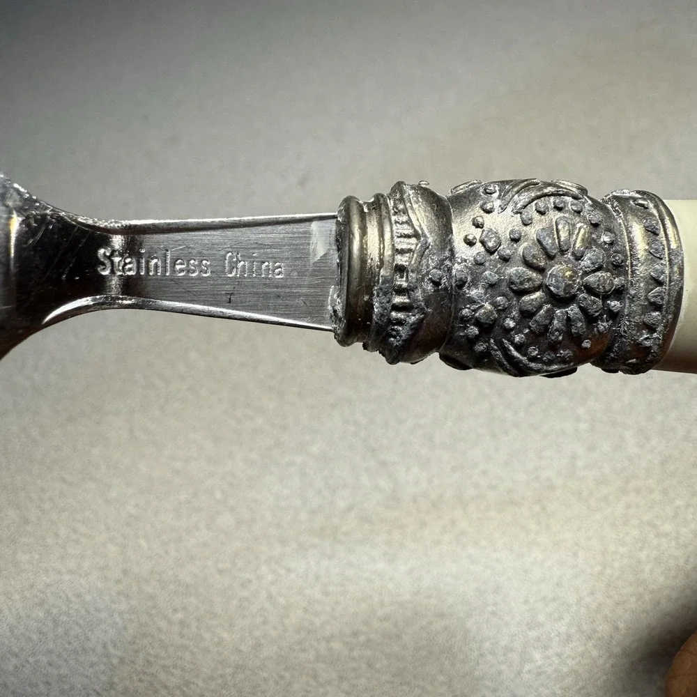 The Pioneer Woman tablespoon teaspoons