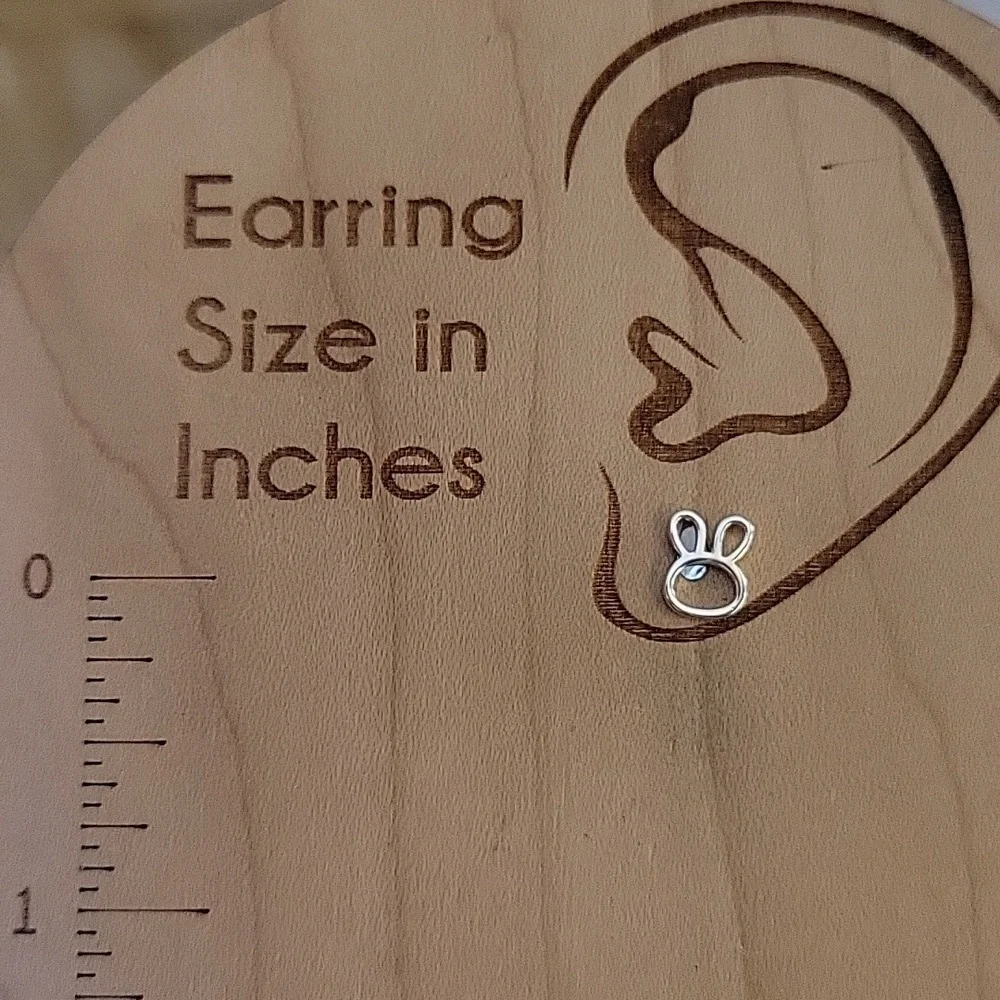 🔥LAST PAIR🔥 Hollow Bunny Stud Earrings