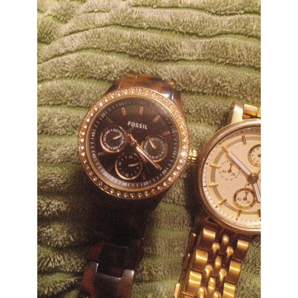 Fossil batteries off about