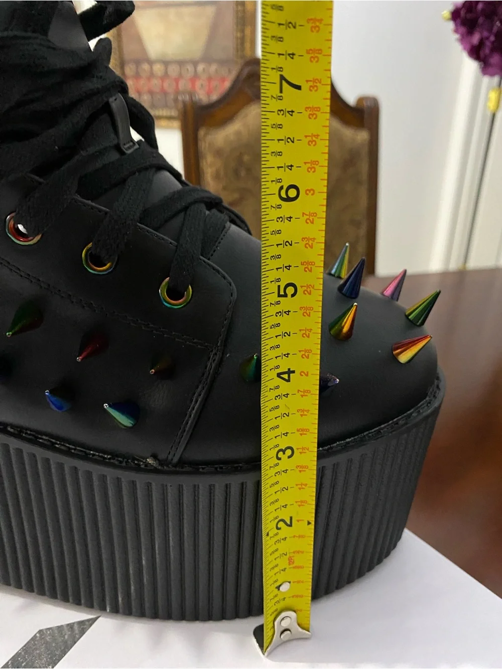 Kaos Black Canvas Low-Top Sneaker with White Details