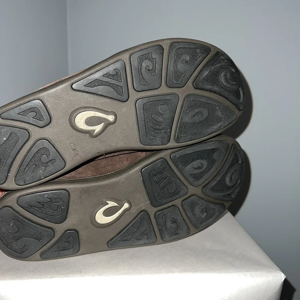OluKai nohea suede