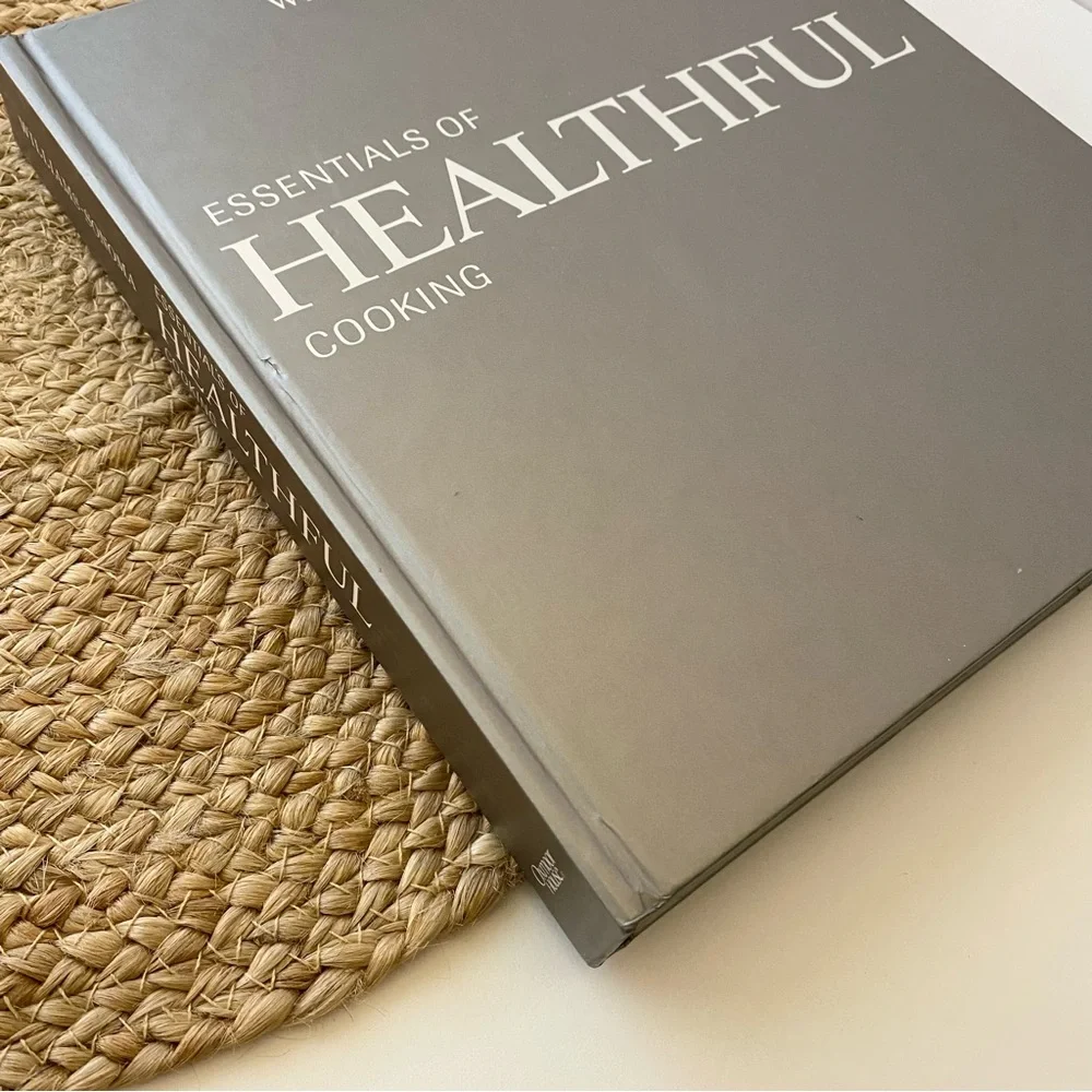 WILLIAMS-SONOMA Essentials of Healthful Cooking Cookbook