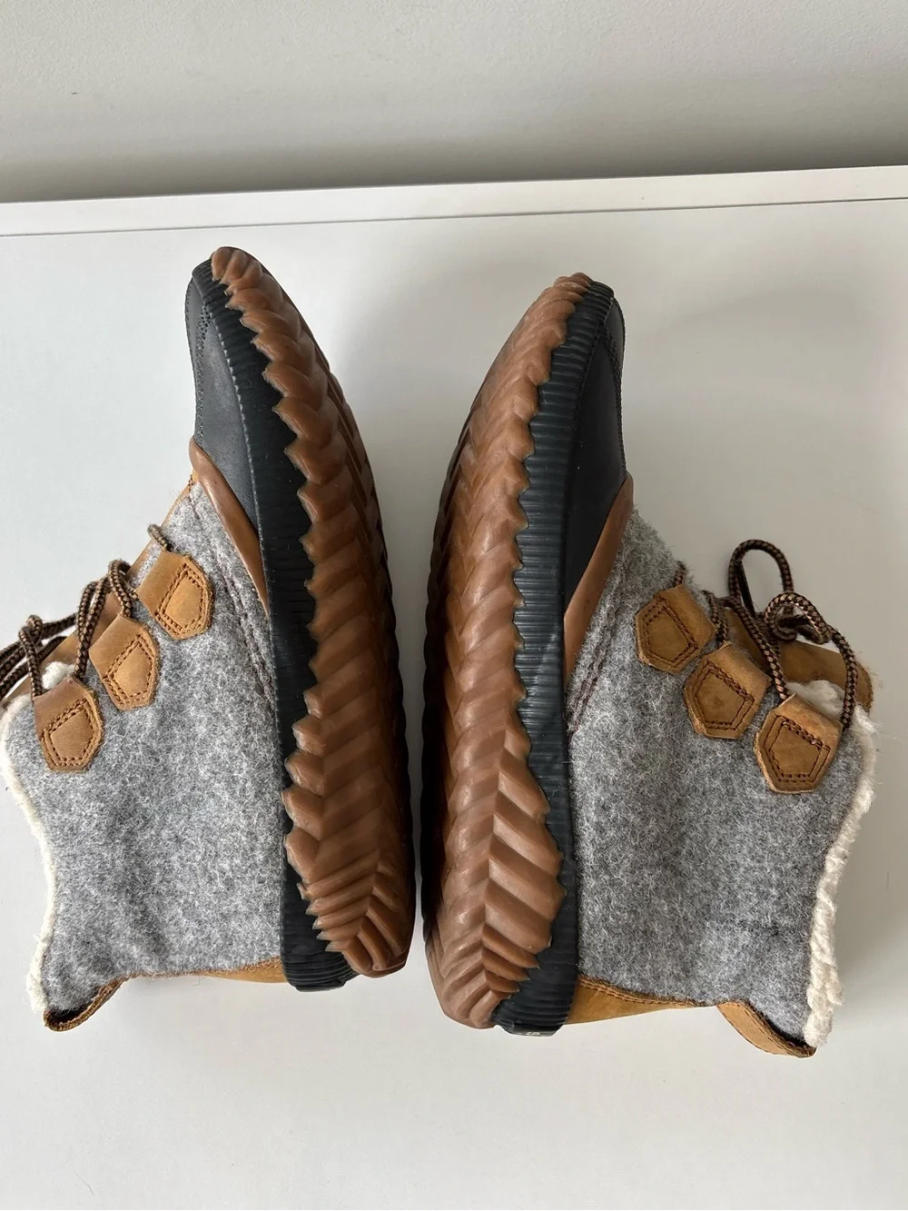 Sorel wear over size
