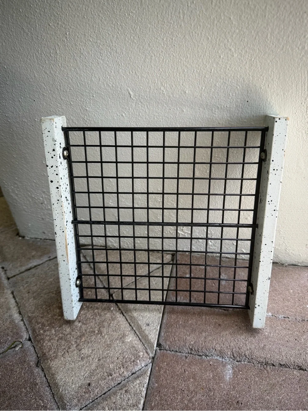 Vintage sturdy wire