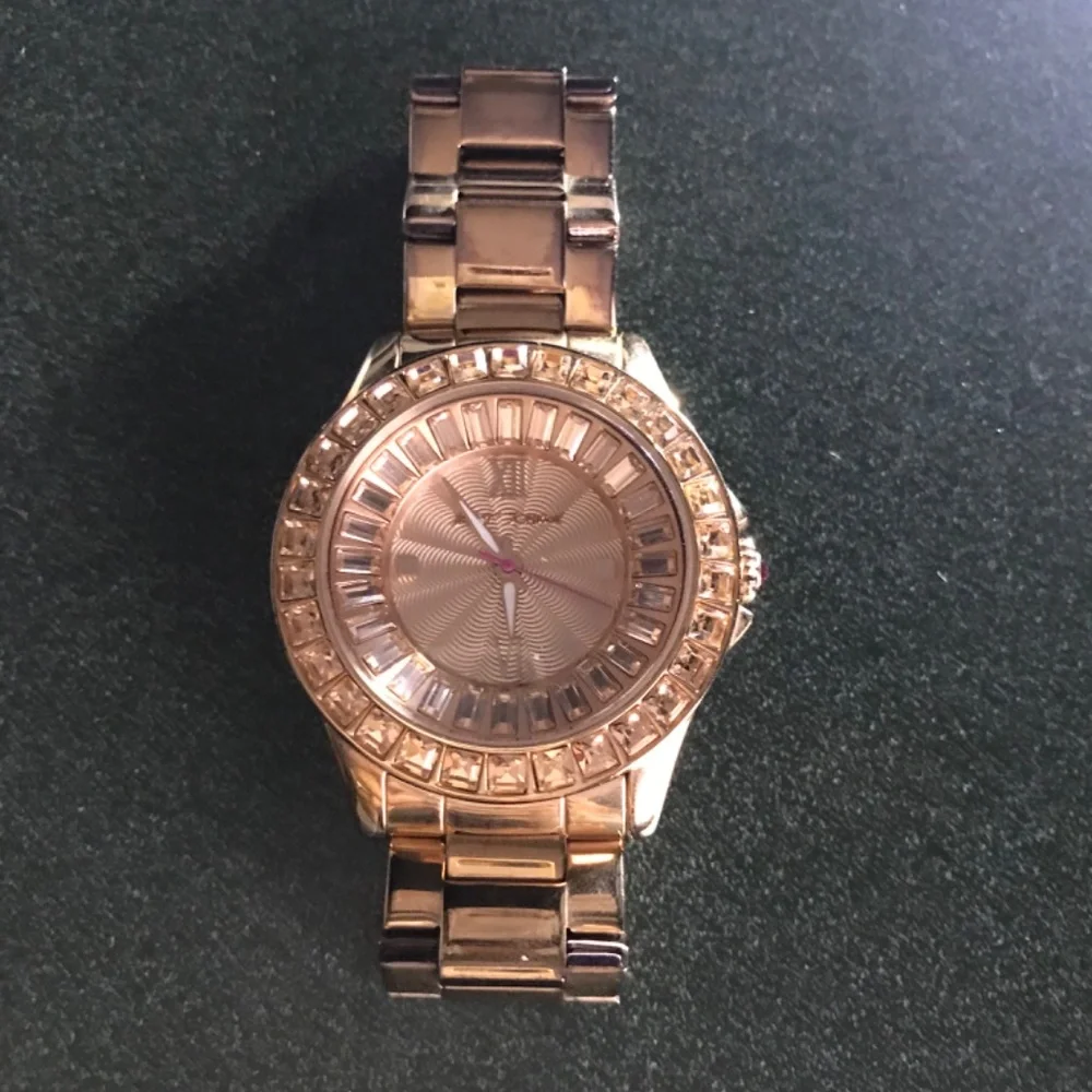 Betsey Johnson betsey johnson