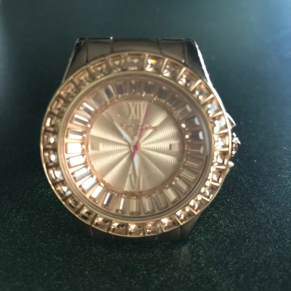 Betsey Johnson betsey johnson