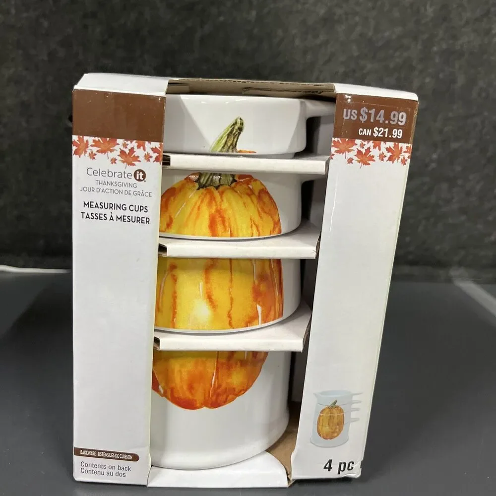 NIB 4 Piece Glass Stacking‎ Pumpkin Measuring Cups Fall Halloween Thanksgiving
