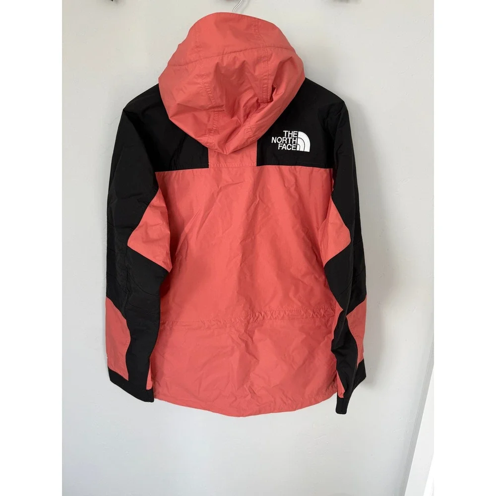 The North Face length 12 dwr