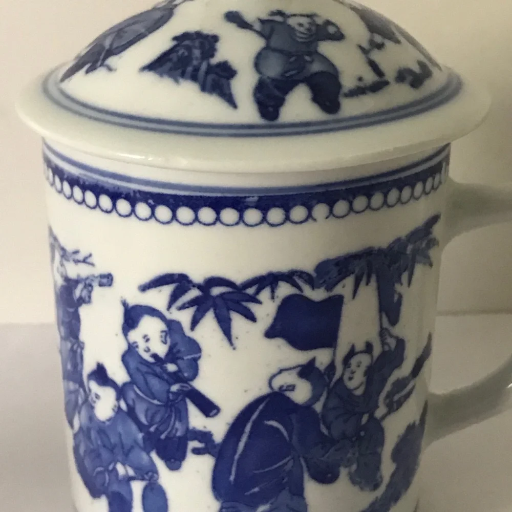 Vintage porcelain asian