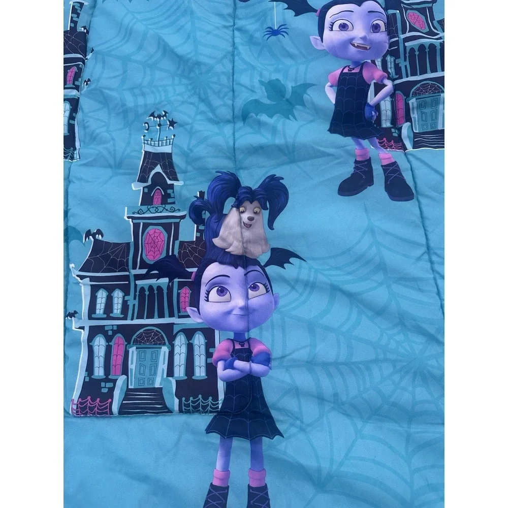 Vintage Disneys Vampirina Fangtastic Spooky Bedding Twin Comforter