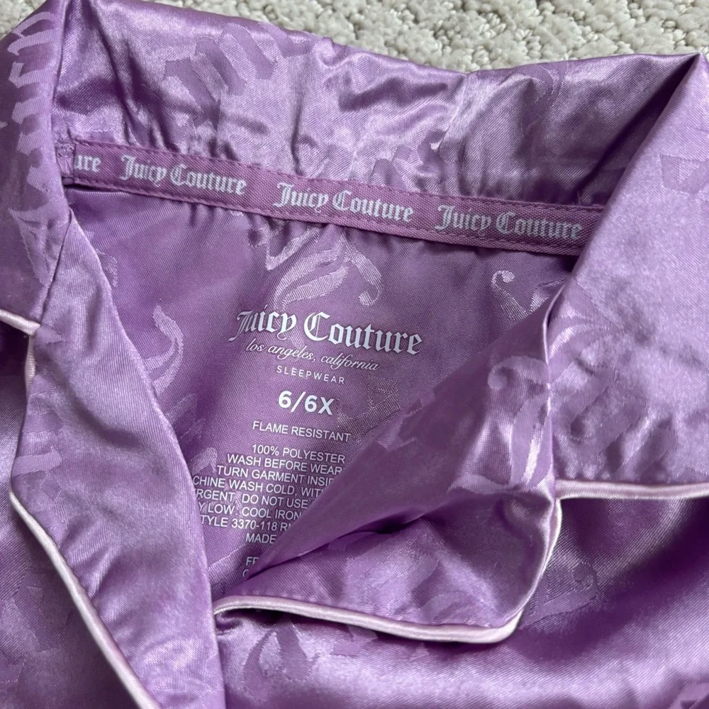 Juicy Couture chic comfortable