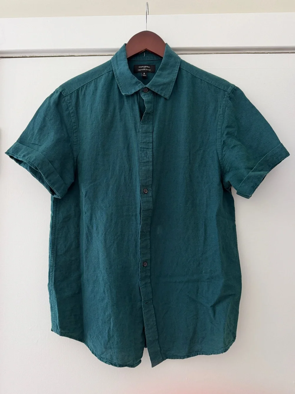 Banana Republic Teal Short-Sleeve Linen Blend Button-Down Shirt