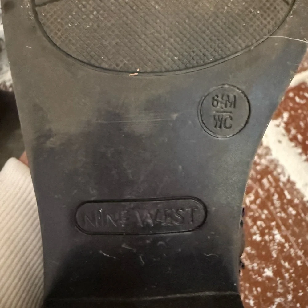 Nine West stylish brown