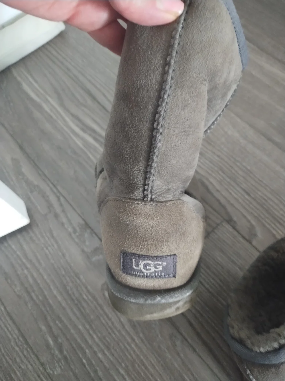 UGG authentic short
