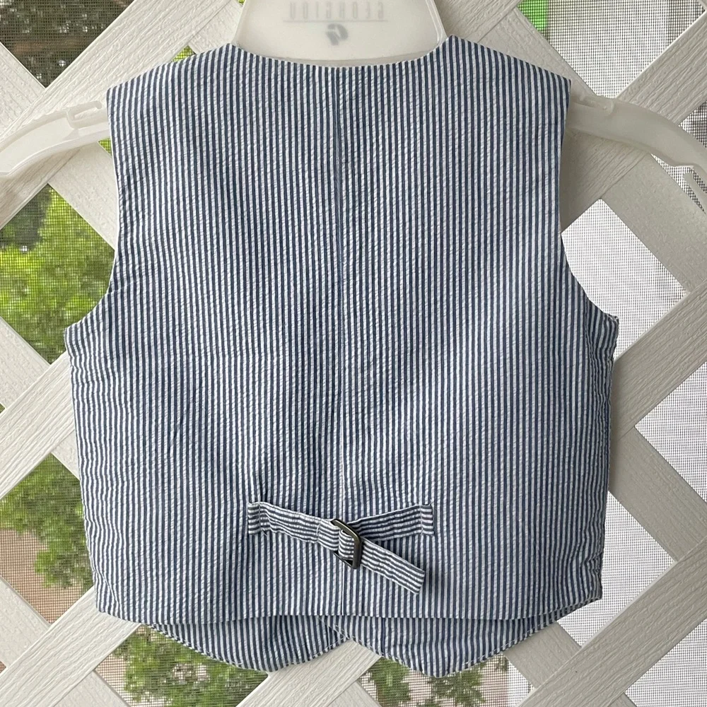 Gymboree vest he