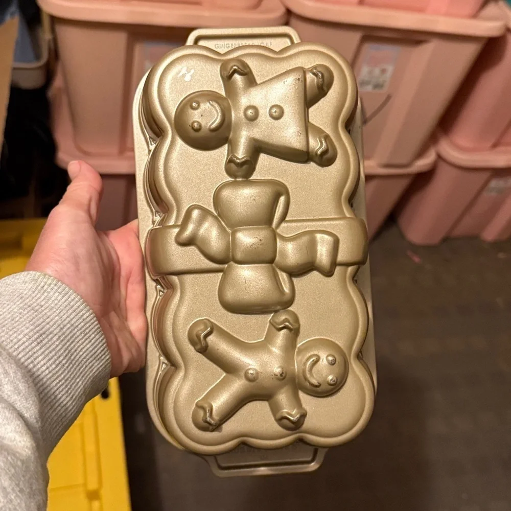 Nordic Ware‎ Gingerbread Loaf Pan 12