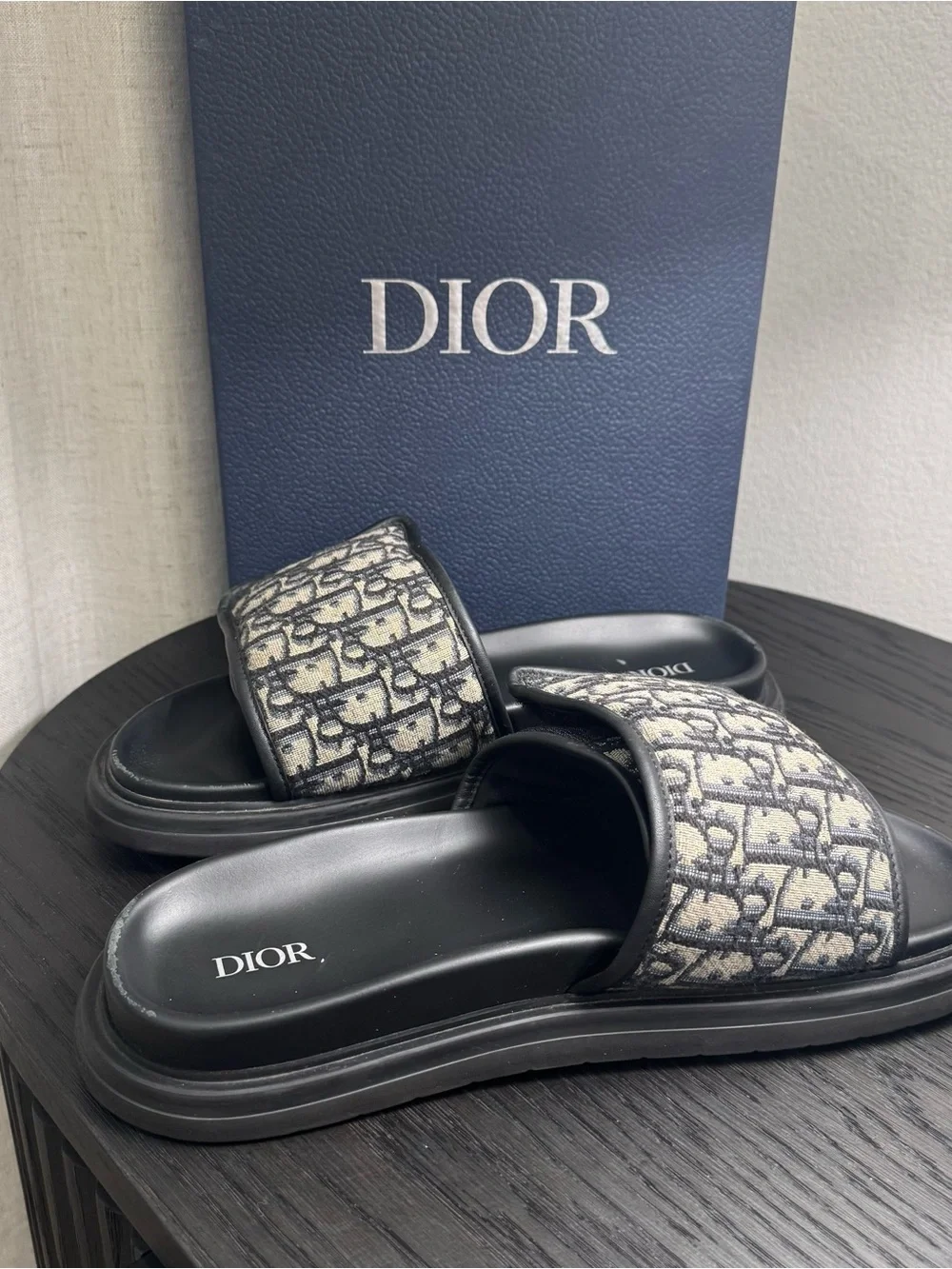 Dior good lights