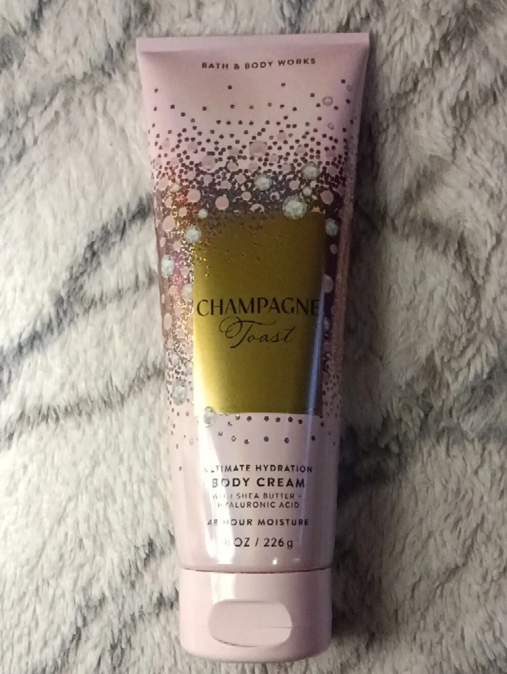 Bath & Body Works luxurious body