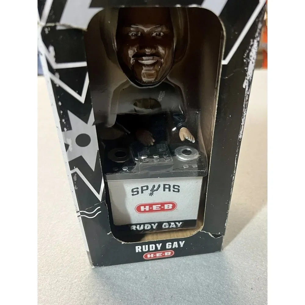 HEB rudy gay