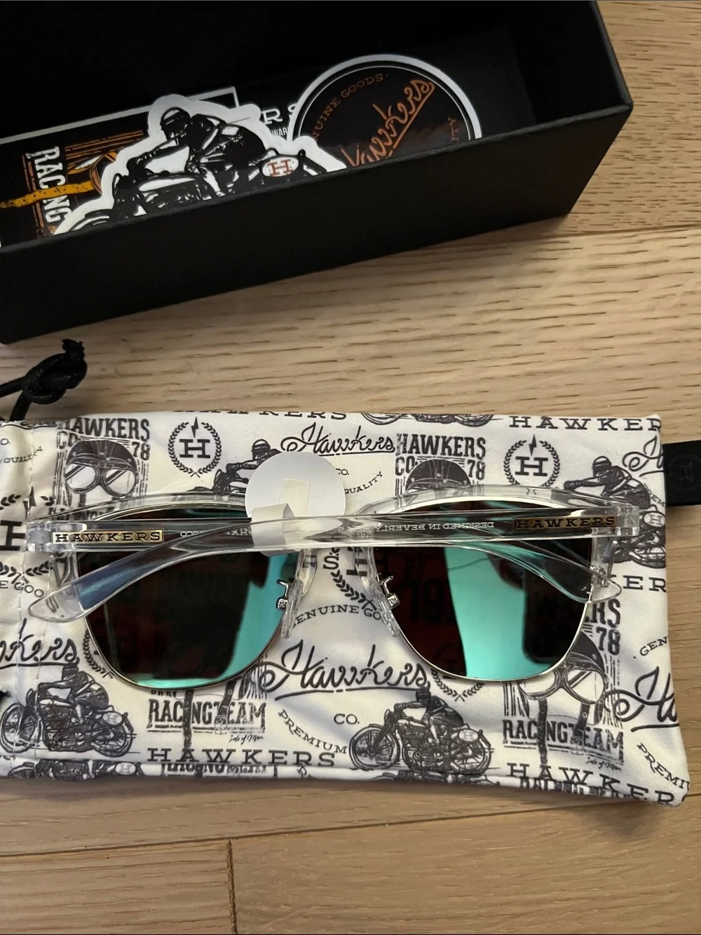 Hawkers clear frame