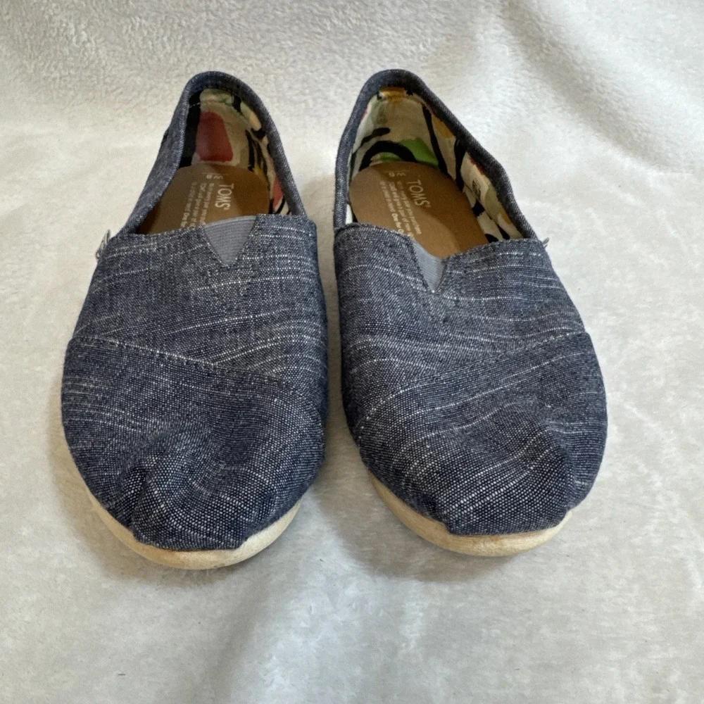 Toms style flat