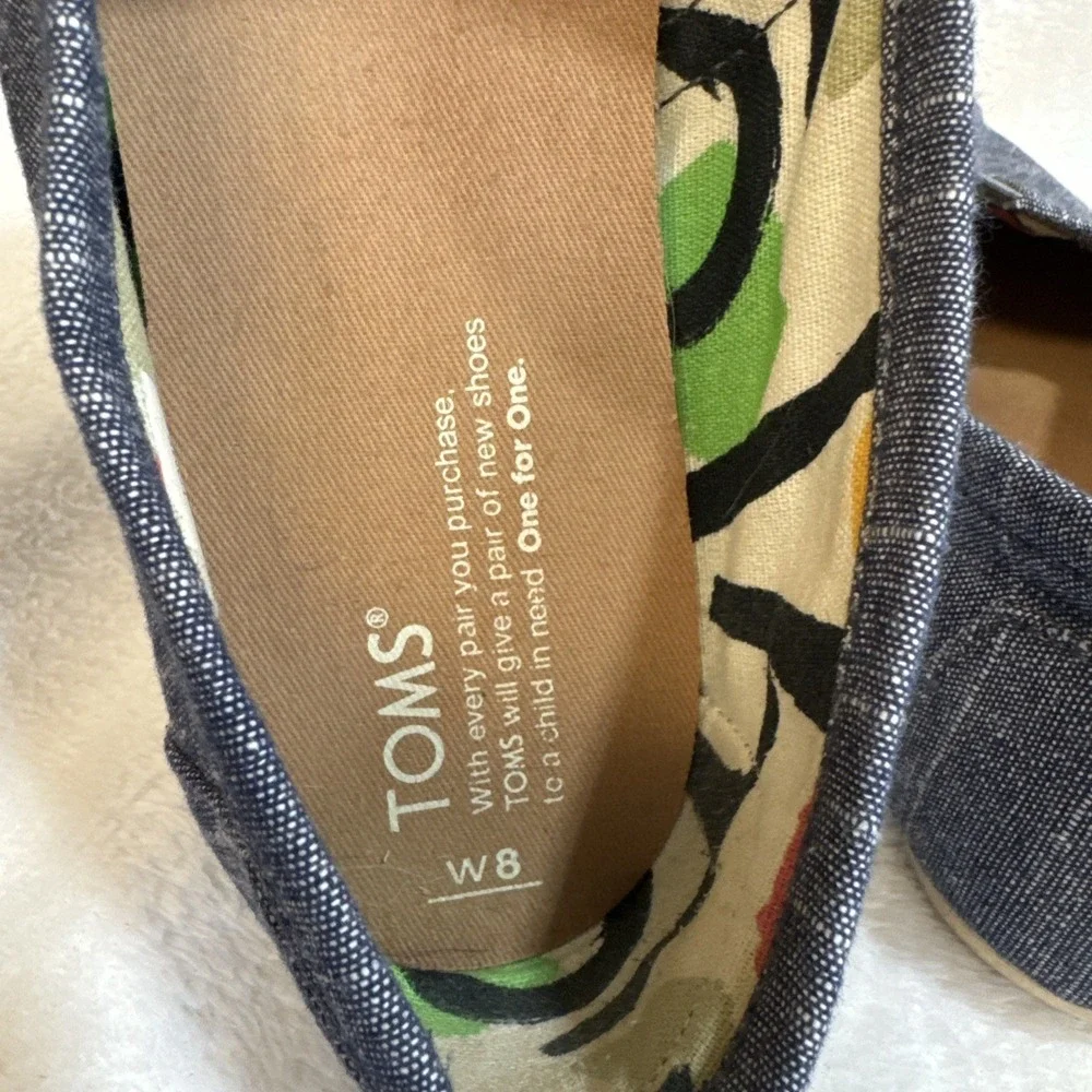 Toms style flat