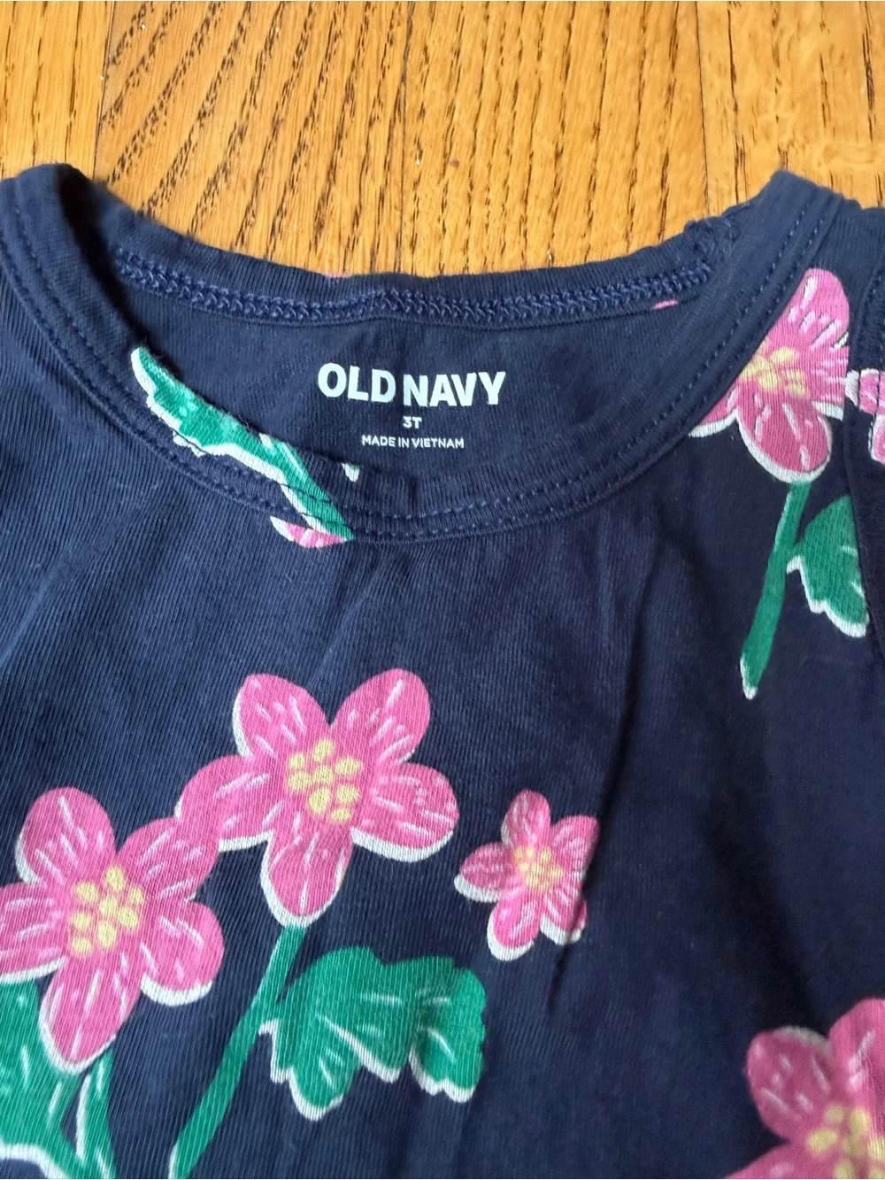 Old Navy leaves navy base