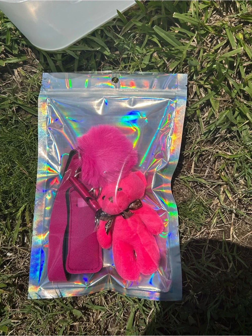 N/A charm backpacks attach