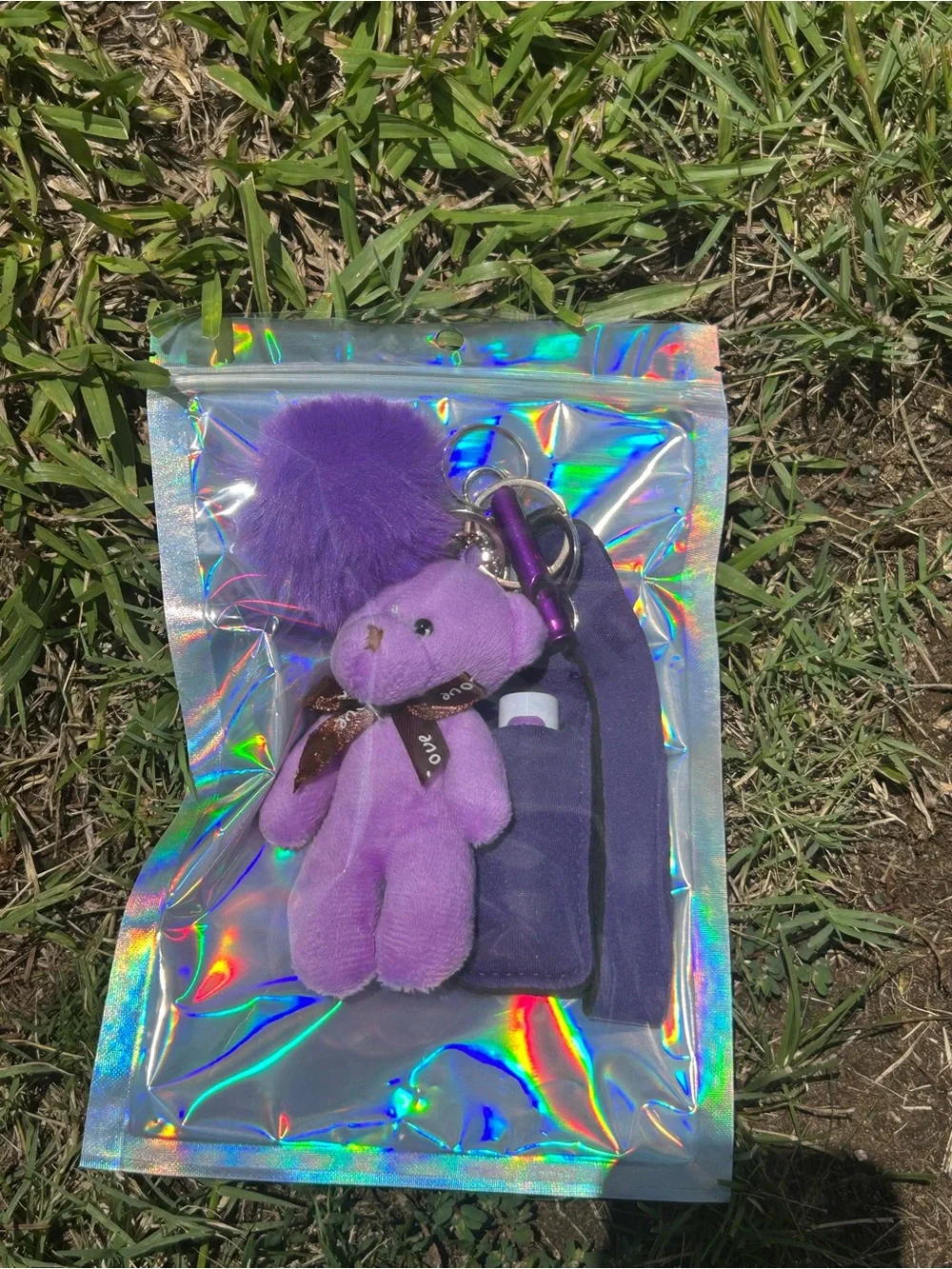 N/A out complements bags